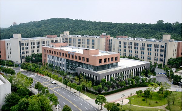 wuhan Location & Facilities